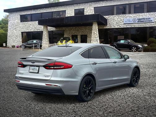 Iconic Silver Metallic 2020 Ford Fusion Hybrid Titanium