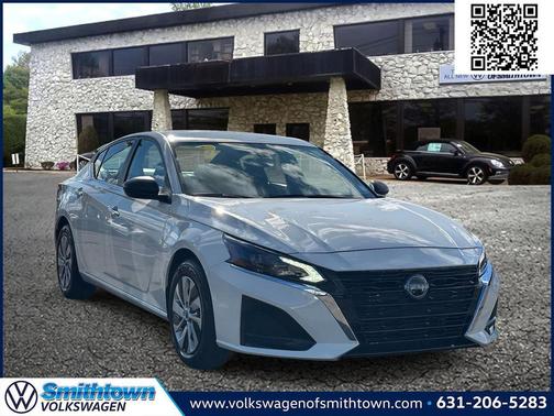 2025 Nissan Altima S FWD