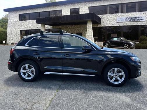 2023 Audi Q5 40 Premium Plus