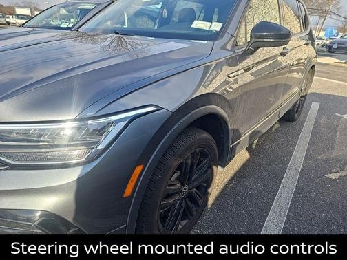 2022 Volkswagen Tiguan 2.0T SE R-Line Black 4MOTION