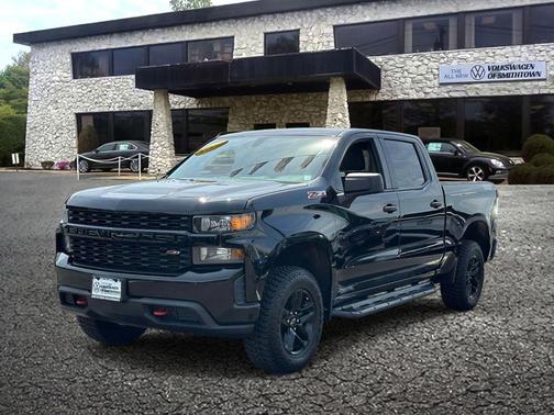 Black 2019 Chevrolet Silverado 1500 Custom Trail Boss