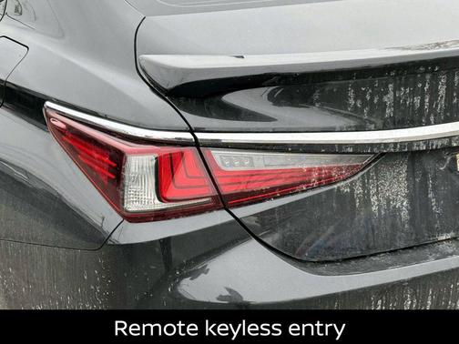 2021 Lexus ES 250 Base