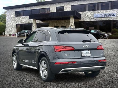 2019 Audi Q5 2.0T Premium Plus