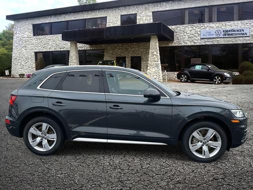 2019 Audi Q5 2.0T Premium Plus