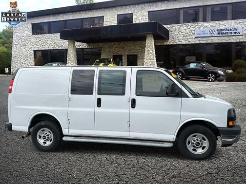 Summit White 2020 GMC Savana 2500 Work Van