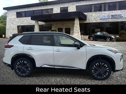 2024 Nissan Rogue Platinum