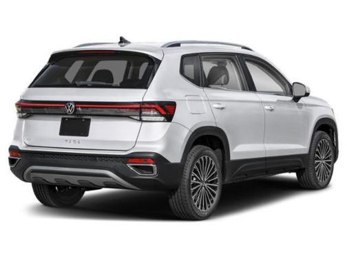 Pure White 2026 Volkswagen Taos SE