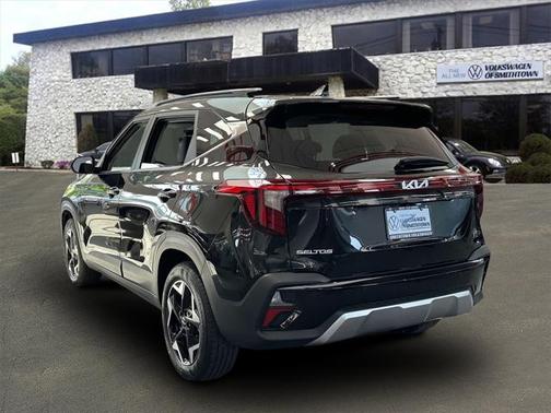 2025 Kia Seltos EX