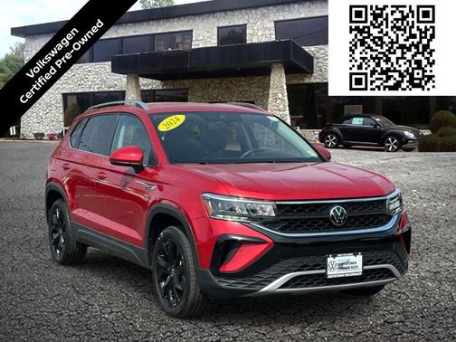Kings Red Metallic 2024 Volkswagen Taos 1.5T SE