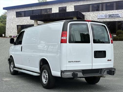2023 GMC Savana 2500 Work Van