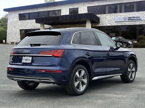 2024 Audi Q5 40 Premium Plus