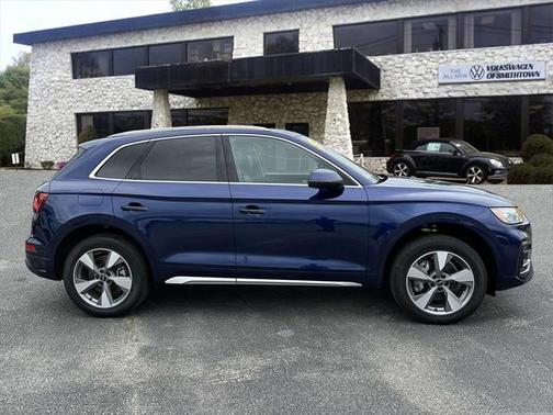 2024 Audi Q5 40 Premium Plus