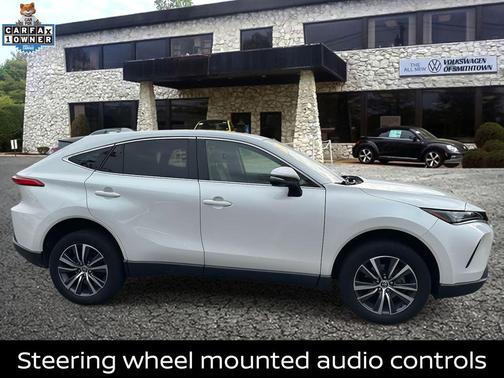 2022 Toyota Venza LE