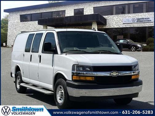 2022 Chevrolet Express 2500 RWD 2500 Regular Wheelbase WT