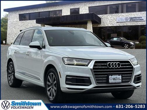 2019 Audi Q7 45 Premium Plus
