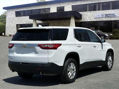 2021 Chevrolet Traverse LS