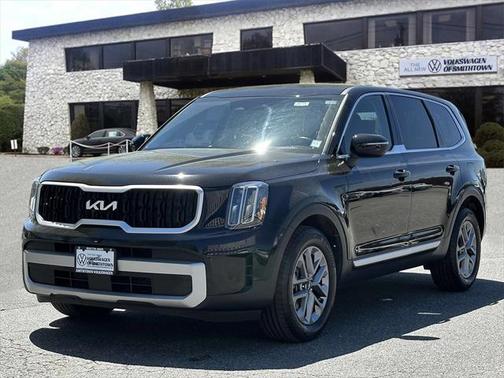 2023 Kia Telluride LX