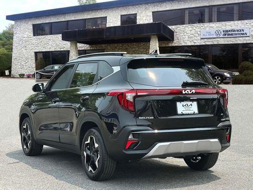 2025 Kia Seltos EX