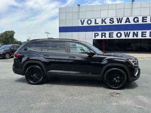 2025 Volkswagen Atlas 2.0T SE w/Technology 4MOTION