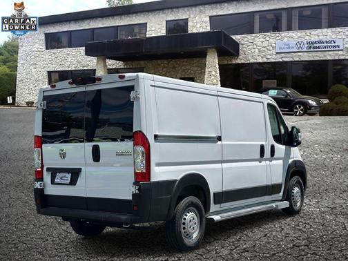 Bright White Clearcoat 2025 RAM ProMaster 2500 Tradesman