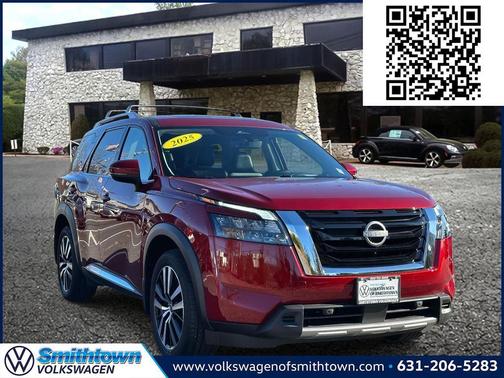 2025 Nissan Pathfinder Platinum 4WD