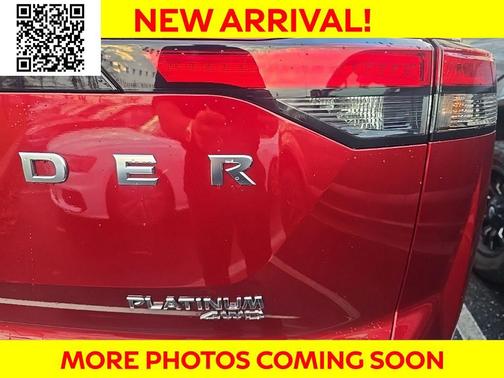 2025 Nissan Pathfinder Platinum 4WD