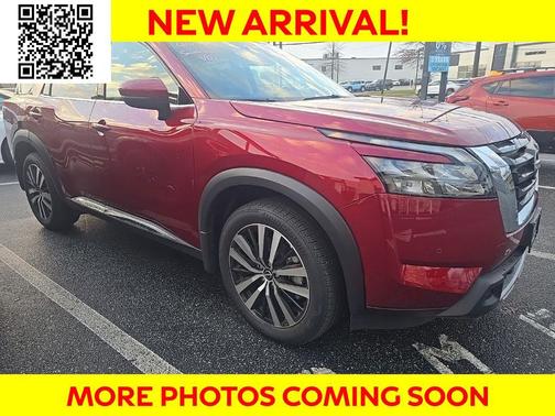 2025 Nissan Pathfinder Platinum 4WD