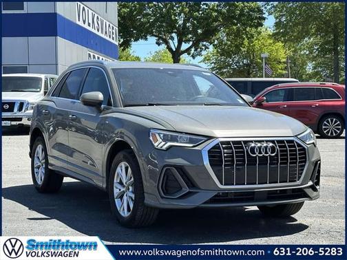 2024 Audi Q3 Premium 45 TFSI S line quattro Tiptronic