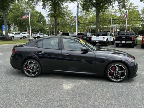 2022 Alfa Romeo Giulia Veloce