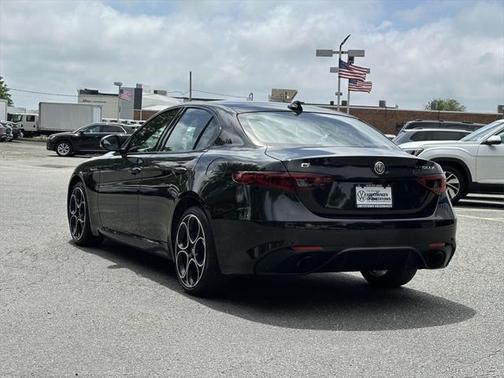 2022 Alfa Romeo Giulia Veloce