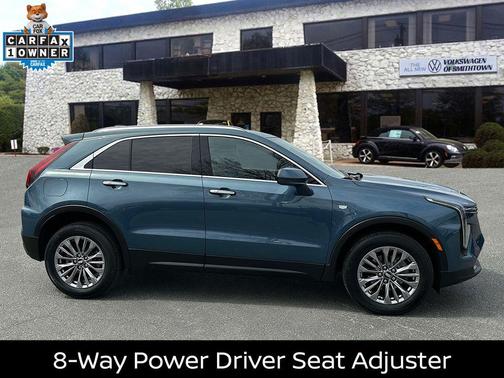 2024 Cadillac XT4 Premium Luxury