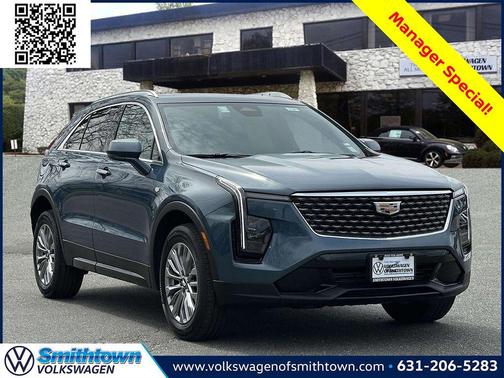 2024 Cadillac XT4 Premium Luxury