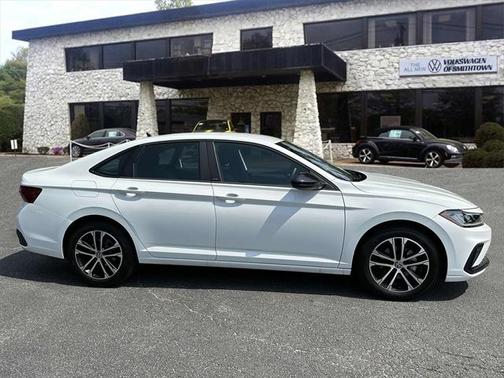 2025 Volkswagen Jetta 1.5T Sport