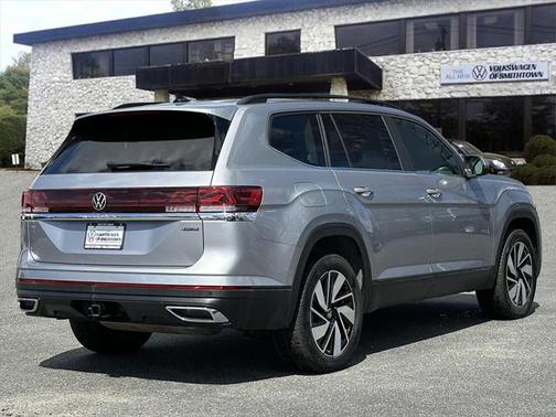 2024 Volkswagen Atlas 2.0T SE w/Technology 4MOTION