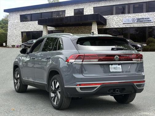 2025 Volkswagen Atlas Cross Sport 2.0T SEL