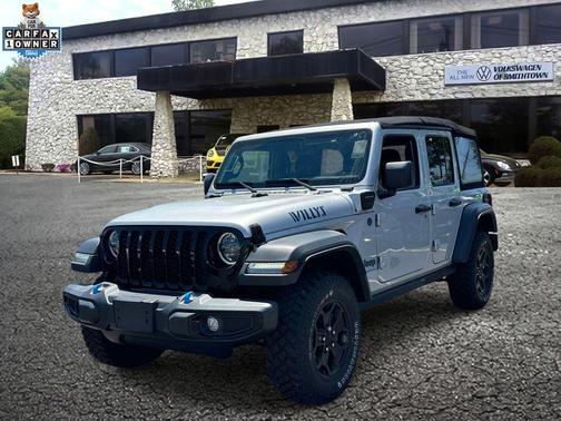 Silver Zynith Clearcoat 2023 Jeep Wrangler 4xe Base