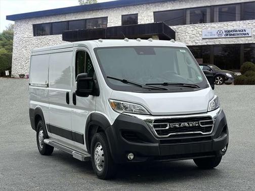 2023 RAM ProMaster 2500 Base