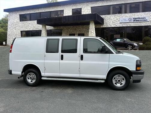 2023 GMC Savana 2500 Work Van