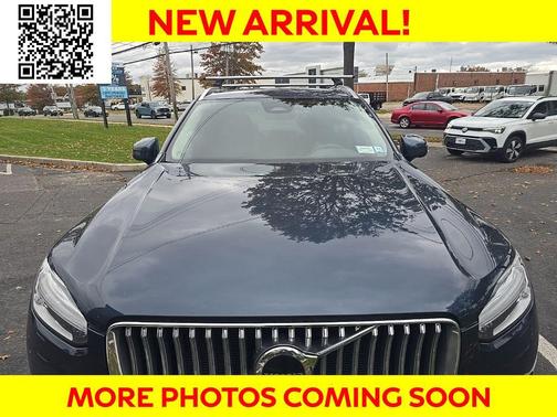 2023 Volvo XC90 B6 Plus 7-Seater