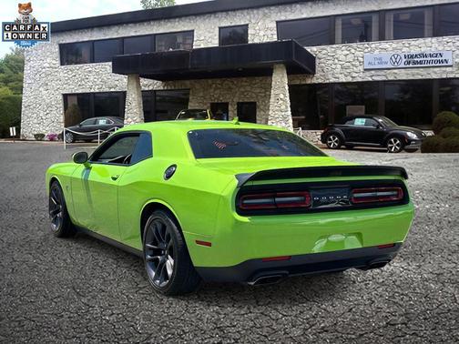 Sublime Metallic Clearcoat 2023 Dodge Challenger R/T Scat Pack