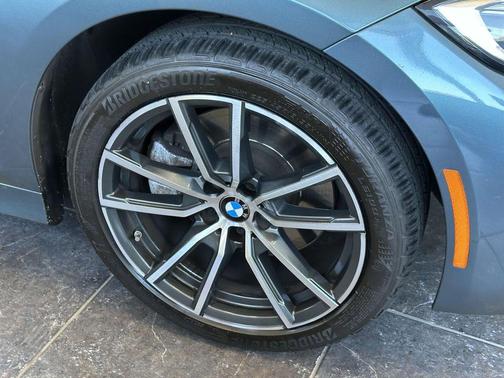 2021 BMW 330 xDrive