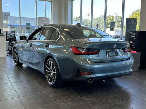 2021 BMW 330 xDrive
