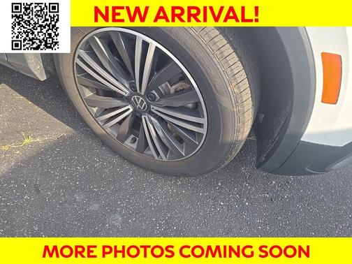 2024 Volkswagen Tiguan 2.0T Wolfsburg Edition