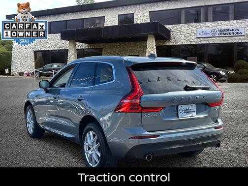 2020 Volvo XC60 T5 Momentum