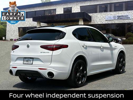 2022 Alfa Romeo Stelvio Ti