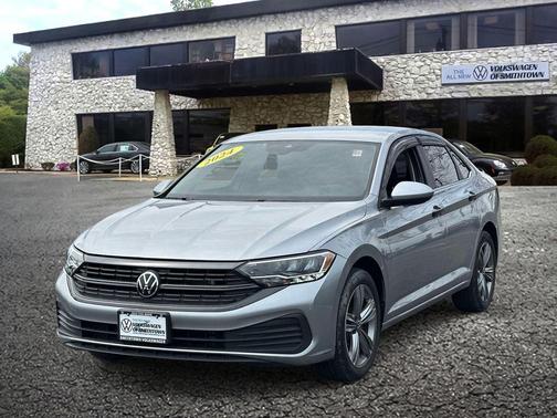 Pyrite Silver Metallic 2024 Volkswagen Jetta 1.5T SE