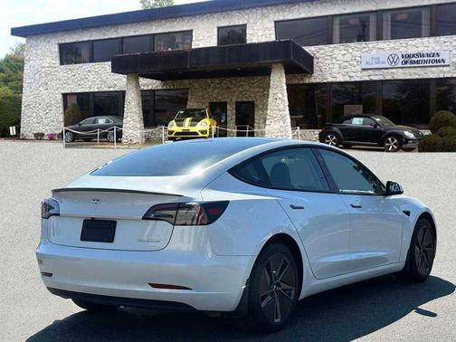 2023 Tesla Model 3 Performance