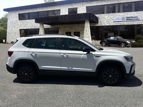 2022 Volkswagen Taos 1.5T S