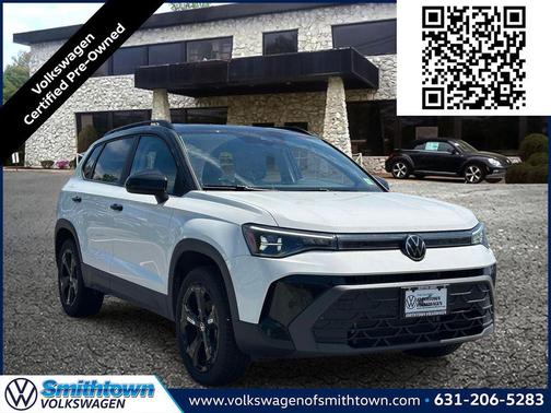 Pure White 2025 Volkswagen Taos 1.5T SE Black