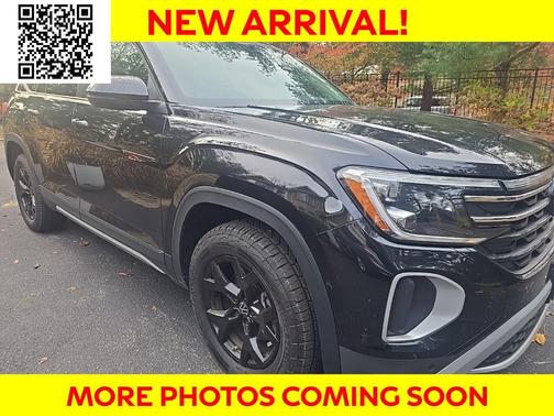 2025 Volkswagen Atlas 2.0T Peak Edition